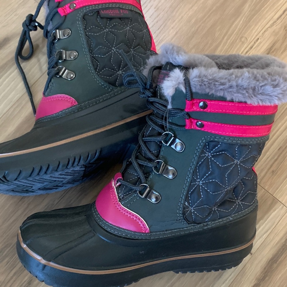 London Fog girls Black and Pink Quilted Winter Boots